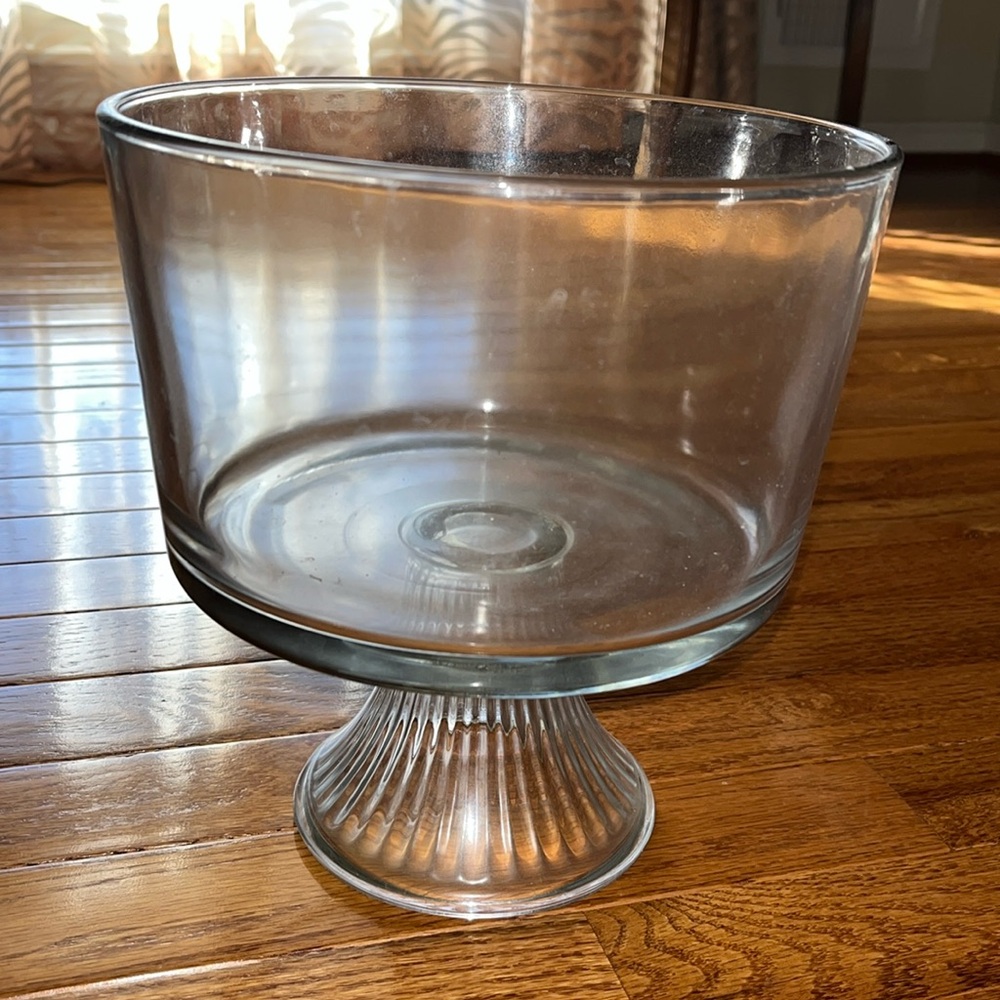 ANCHOR HOCKING GLASS PRESENCE FOOTED 104.oz TRIFLE BOWL